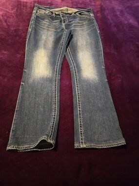 MAURICES PREMIUM Women's Medium Blue Faded Flare Jeans SIZE 18M GUC